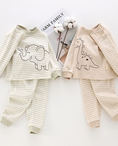 חליפת פוטר עם הדפס לתינוקת