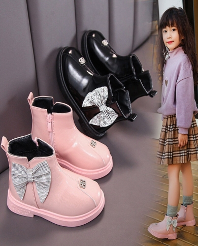 מגף מבריק עם פפיון צדדי לילדים