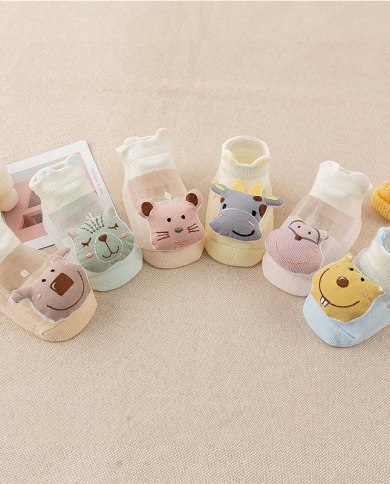 גרביים מזדמנים אופנתיים מתוקים וחמודים לכל משחקי קריקטורה לתינוק גרבי דק לנשימה