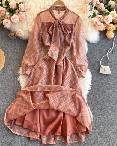 Long-sleeved Slim Plaid Skirt V-neck Lace-up Puff Sleeve Waist Slimming Dress