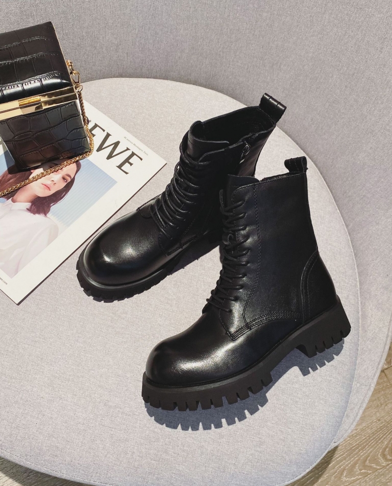 ultimate hiking boots