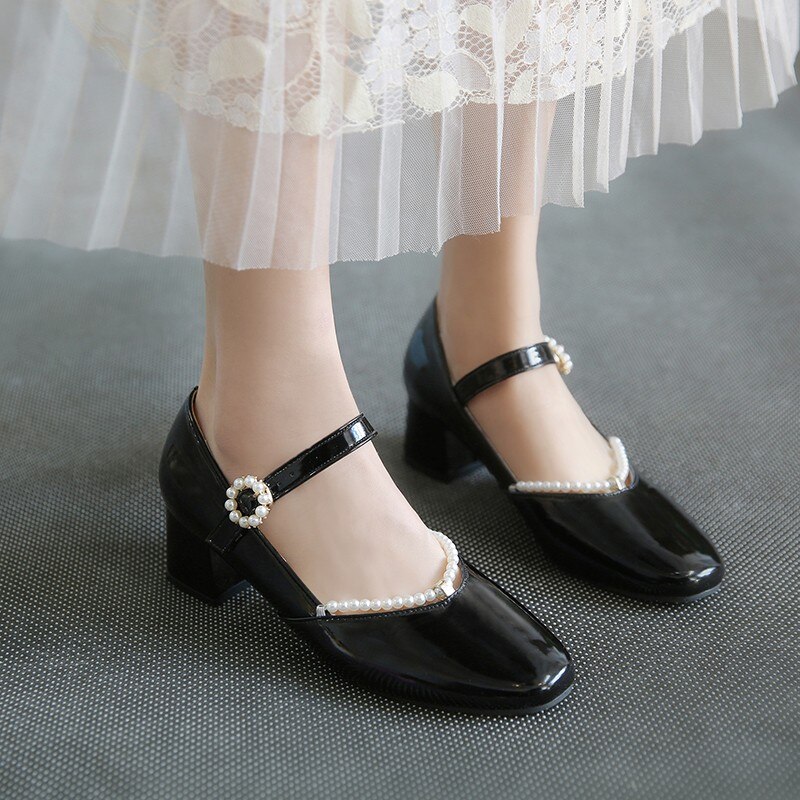 Spring shoes square one store
