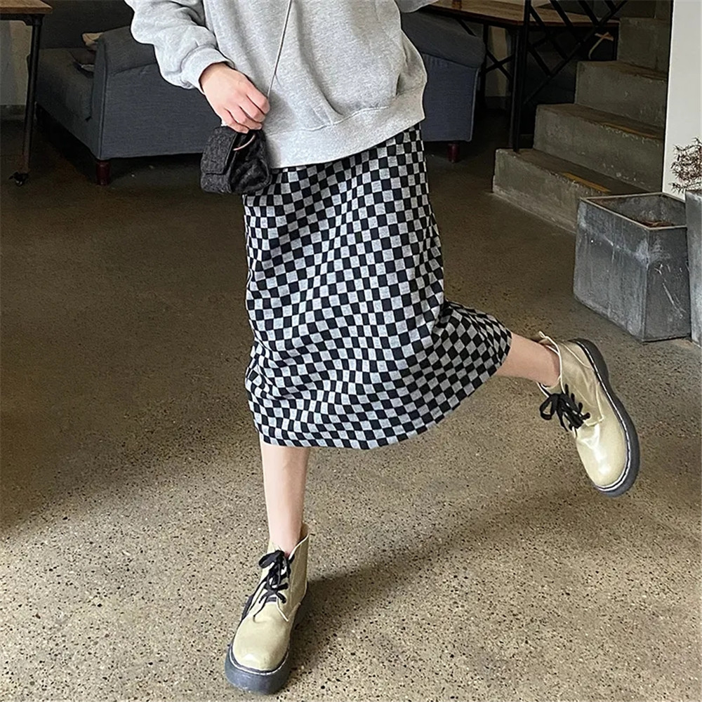 107 Woolen Plaid Women Skirts Fall Vintage Midi Pencil Skirt