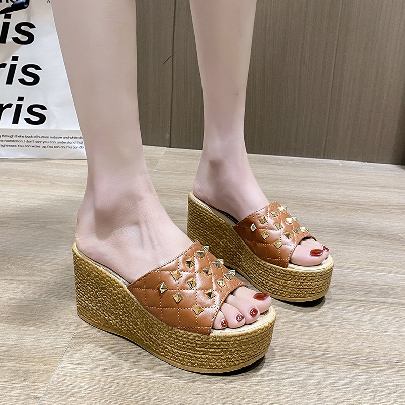 Wedges big size sale