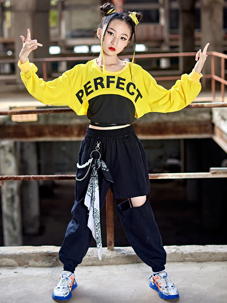 130 Girls Jazz Dance Costume Hip Hop Clothing Yellow Tops Black Pants Kids Modern Dance Performance Outfit Street Dance Suit Description