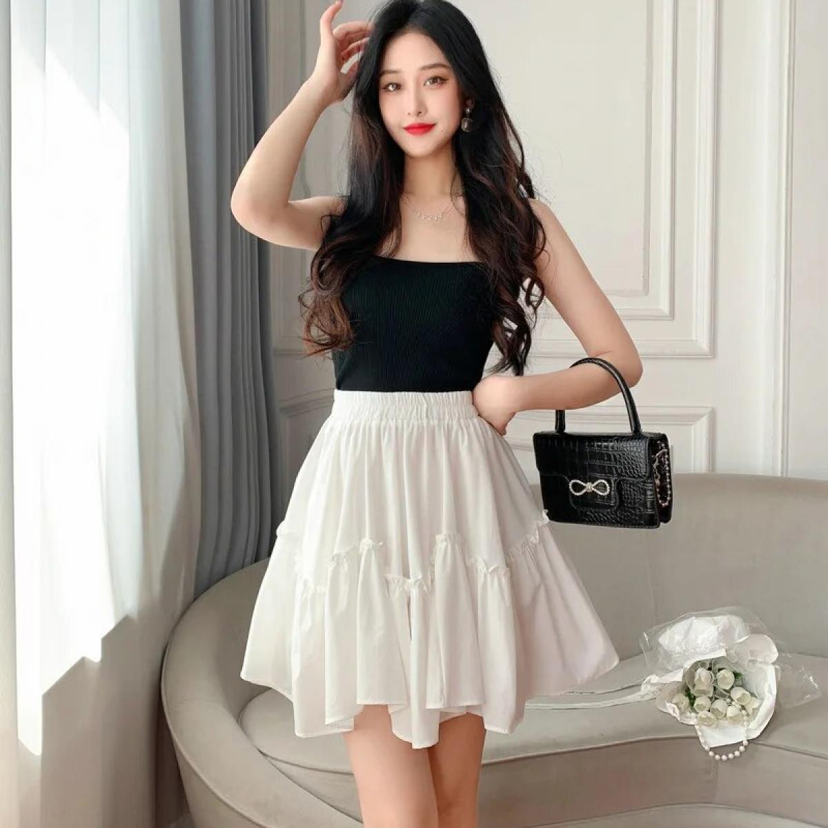 Puffy high store waisted skirt